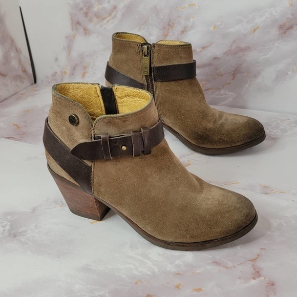 BUSSOLA Leather Ankle Bootie Size zipper - Picture 14 of 14